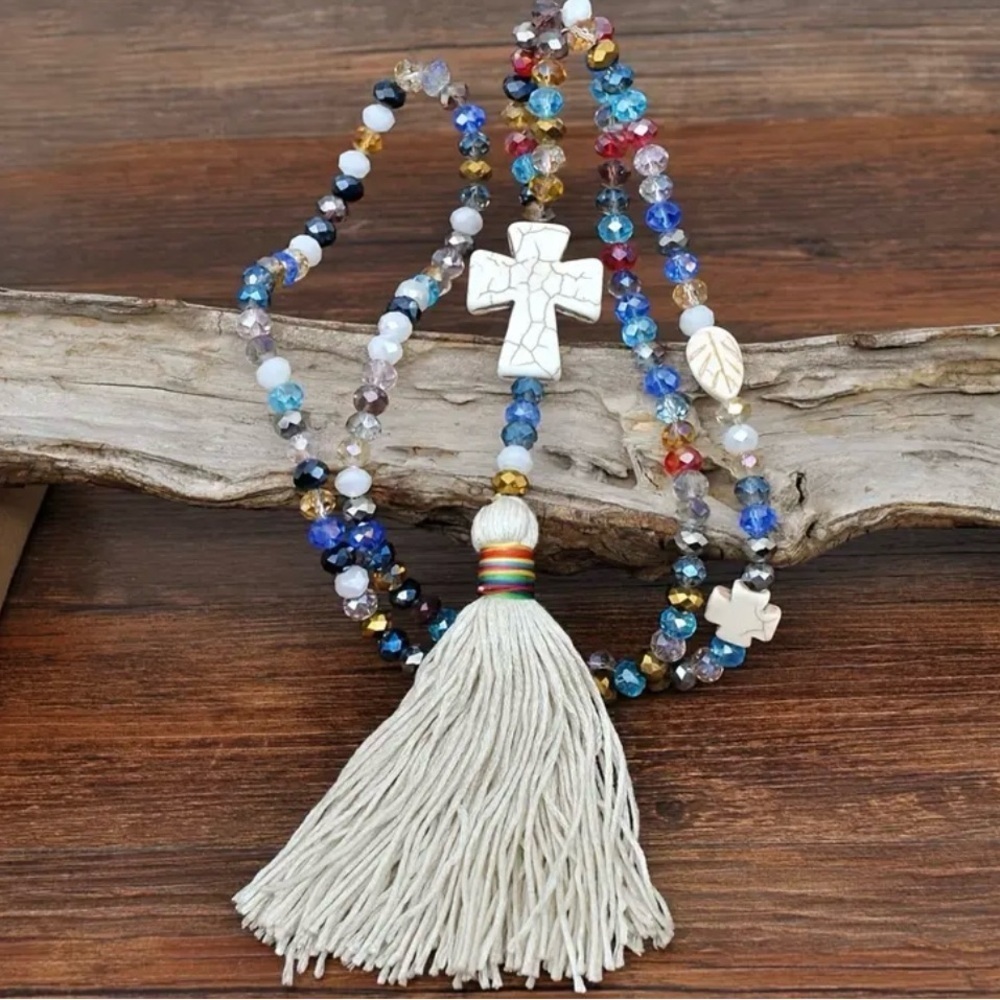 ✝️✝️✝️BOGOHO ✝️✝️✝️CrossTassle Necklace - Picture 1 of 5